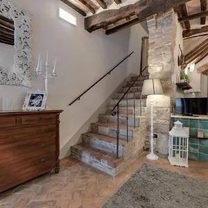 3* Pensión Torre Camaldoli - Borgo Capitano Collection - Diffuso